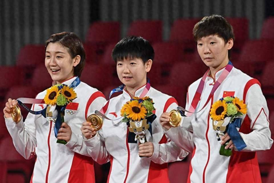 穆古鲁扎回归赛场，惊险取胜首场状态亮眼，公牛观众沸腾！